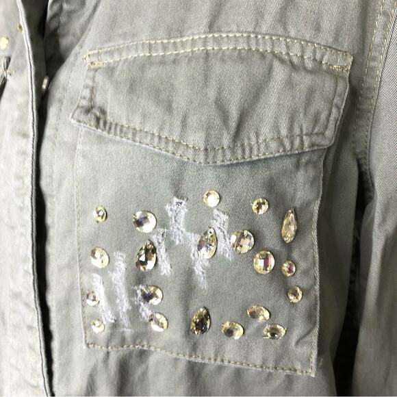 Jean Pascale army green distressed studded snap front shacket size 40 or US 10 - Picture 9 of 16